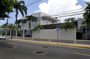 partial view along McLeary Avenue