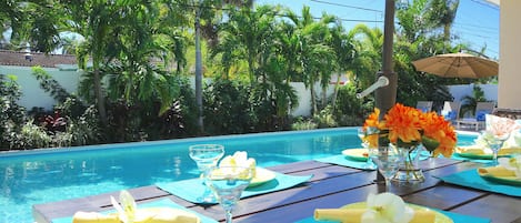 Coco Palm's Spectacular (Private) Heated Pool Lounge + Dining Area...