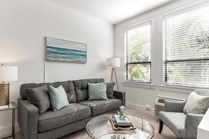 Living room, Lounge area Flat Screen TV