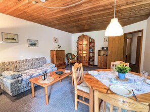Table, Furniture, Picture Frame, Wood, Interior Design, Floor, Couch, Chair, Flooring, Living Room