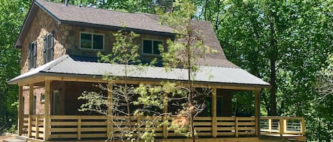 Kentucky Straight Wilderness Cabin