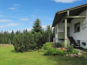 Eigentum, Haus, Zuhause, Baum, Grundeigentum, Grundstueck, Hütte, Gras, Himmel, Garten