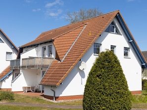 Gebäude, Fenster, Haus, Zuhause, Dach, Wohngebiet, Fassade, Hütte, Urban Design, Abstellgleis
