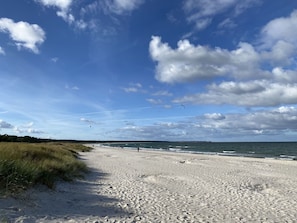 Wolke, Wasser, Himmel, Wasservorräte, Azurblau, Natürliche Landschaft, Sonnenlicht, Küsten Und Ozeanische Forms, Strand, Kumulus