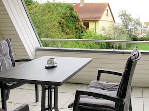 Property, Furniture, Table, Room, House, Home, Outdoor Table, Chair, Deck, Building