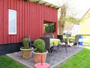 Eigentum, Hinterhof, Garten, Haus, Gras, Gebäude, Grundeigentum, Baum, Zuhause, Zimmer