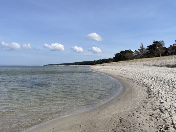 Wolke, Wasser, Himmel, Wasservorräte, Strand, Küsten Und Ozeanische Forms, Baum, Natürliche Landschaft, Bank, Landschaft