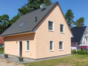 Pflanze, Himmel, Gebäude, Fenster, Haus, Baum, Grundstueck, Die Architektur, Holz
