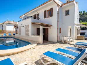 Domicile, Biens, Piscine, Recours, Villa, Hôtel, Balcon, Mobilier De Jardin, Station Balnéaire, Ville Resort