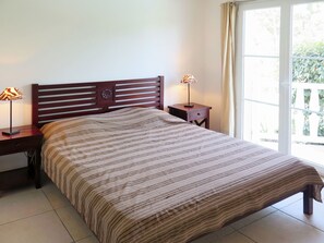 Chambre, Lit, Meubles, Drap De Lit, Pièce, Literie, Propriété, Matelas, Cadre De Lit, Sol