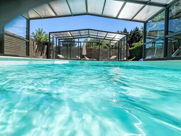 Swimming Pool, Resort, Composite Material, Leisure, Outdoor Furniture, Eco Hotel, Shade, Hotel, Thermae, Leisure Centre