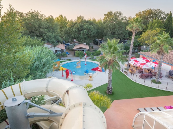 Piscine, Recours, Des Loisirs, Loisir, Établissements Humains, Vacances, Ombre, Ville Resort