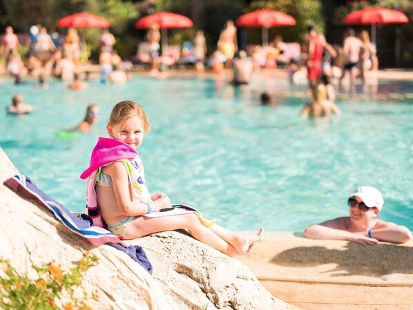 Recreation, Leisure, Summer, Fun, Swimming Pool, Vacation, Umbrella