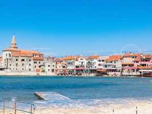 Wasser, Himmel, Gebäude, Wolke, Daytime, Blau, Azurblau, Haus, Gewässer, Horizont