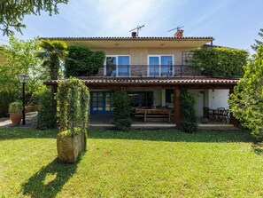 Haus, Wohngebiet, Zuhause, Strauch, Garten, Hütte, Estate, Rasen, Bauernhaus