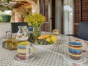 Gelb, Zimmer, Tabelle, Interior Design, Brunch, Möbel, Mahlzeit, Zuhause, Frühstück, Grundeigentum