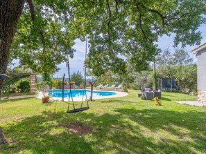 Blau, Baum, Schatten, Garten, Rasen, Landscaping, Hinterhof, Estate, Garten, Park