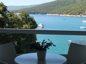 Water, Furniture, Property, Table, Boat, Plant, Sky, Light, Azure, Green