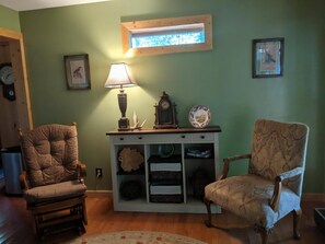 Foyer at entry level