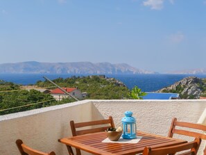Eigentum, Grundeigentum, Himmel, Azurblau, Urlaub, Gebäude, Zimmer, Villa, Haus, Möbel