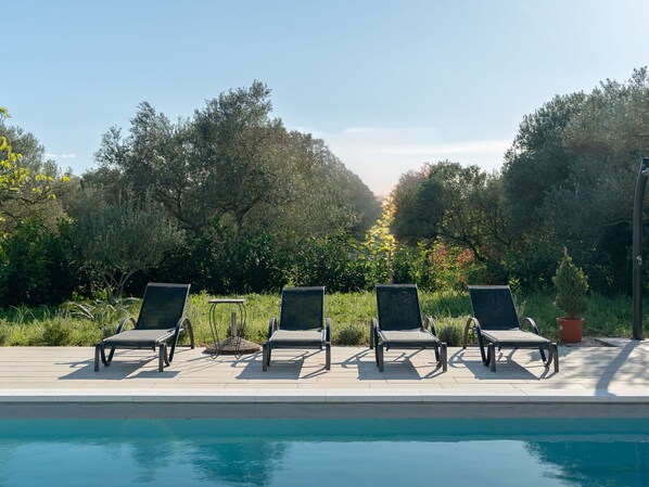 Meubles, Mobilier De Jardin, Chaise, Ombre, Piscine, Balancelle, Jardin, Aménagement Paysager, Recours, Eco Hôtel
