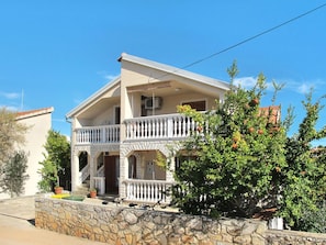 Residential Area, House, Home, Cottage, Estate, Balcony, Porch, Hacienda, Villa