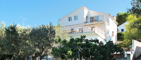 Propiedad, Barrio Residencial, Casa, Casa, Bienes Raíces, Edificio, Barrio, Cielo, Arquitectura, Departamento