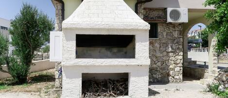 Property, House, Real Estate, Masonry Oven, Concrete, Building, Architecture, Home, Hearth, Fireplace