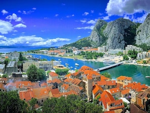 L'Eau, Plan D'Eau, Ville, Montagne, Colline, Côte, Cotiers Et Relief Océaniques, Attraction Touristique, Établissements Humains, Mer