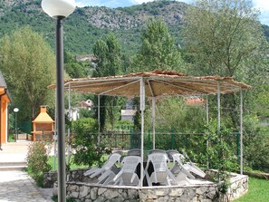 Pavilion, Tree, Building, Gazebo, Architecture, Shade, Canopy, Pergola, Landscape, Leisure