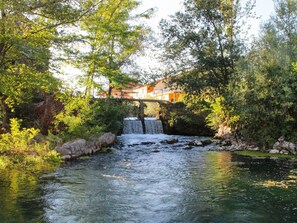 Body Of Water, Natural Landscape, Nature, Water Resources, Water, River, Watercourse, Stream, Tree, Bank