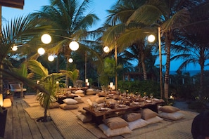Outdoor dining