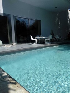 Luxus Bay Villa mit privatem Pool nur einen Schritt vom Strand entfernt