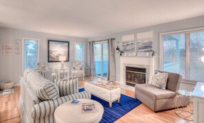 A perfect space for family movie/game night (or for cocktails on a rainy day).