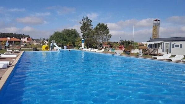 Utomhuspool