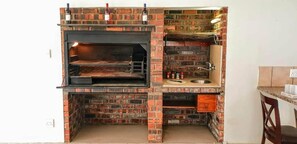 The Braai Fireplace