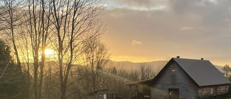 THE STABLE, VIEW FROM THE HOUSE, CREDIT: PIERRE MARC JASMIN