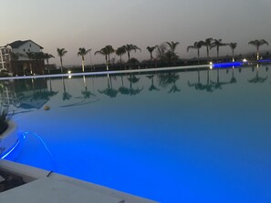 Evening view of the Crystal lagoon