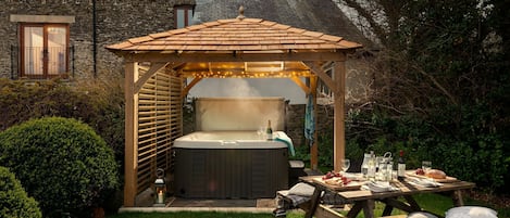 Water Mill hot tub