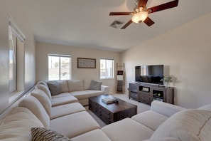 Living Room | Central A/C | Smart TV | Free WiFi | 1,753 Sq Ft