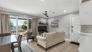 Beachwood Villas 8D Living Area