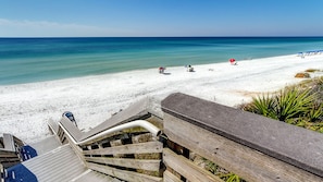 Beachwood Villas Grounds and Amenities