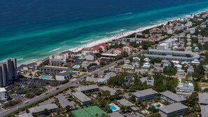 Beachwood Villas Grounds and Amenities