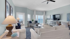 Legacy 403 Main Living Area