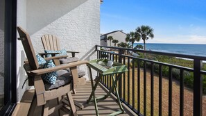 Palms C8 Balcony