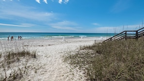 Sun n Surf Gulf Front Deck