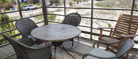Outdoor dining