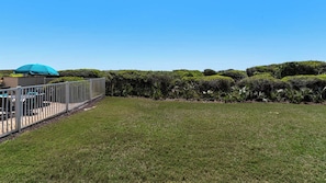 BeachCrest 102 -