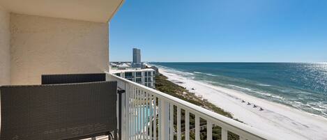 BeachCrest 803