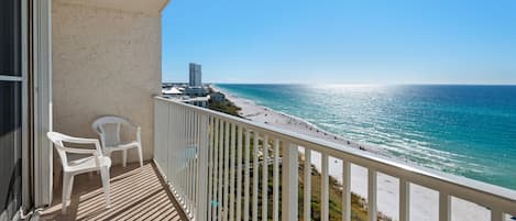 BeachCrest 906 Balcony